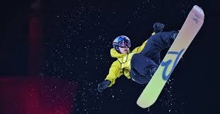 梅西2大争议：抓对手教练脖子并比划让他过来 当面怒骂主裁是懦夫